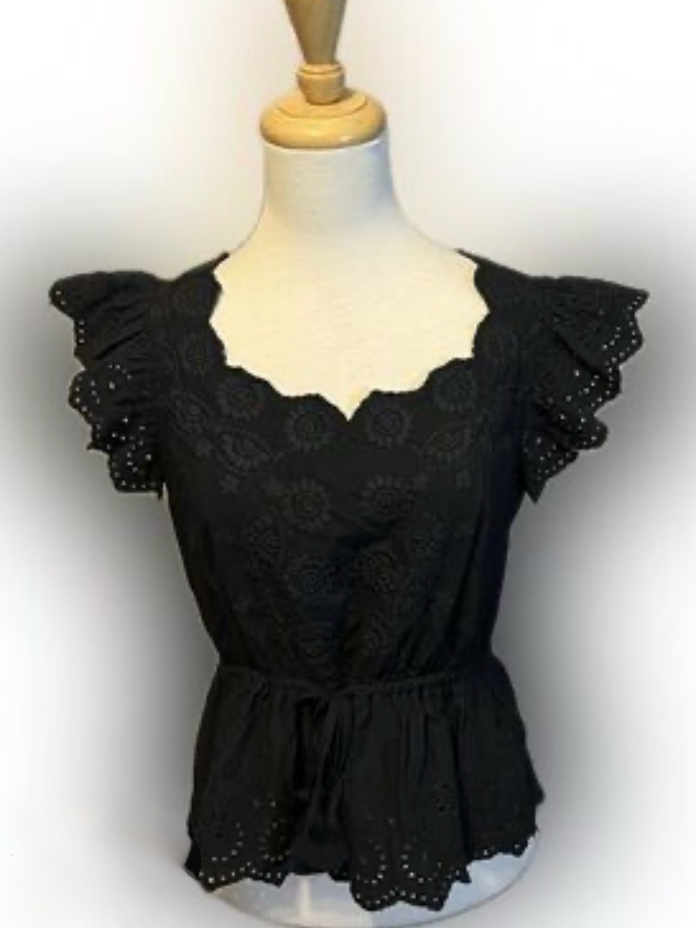 Democracy Eyelet Flutter Sleeve Peplum Top – Size Large